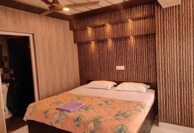 ホテル Goroomgo Koyal Mandi