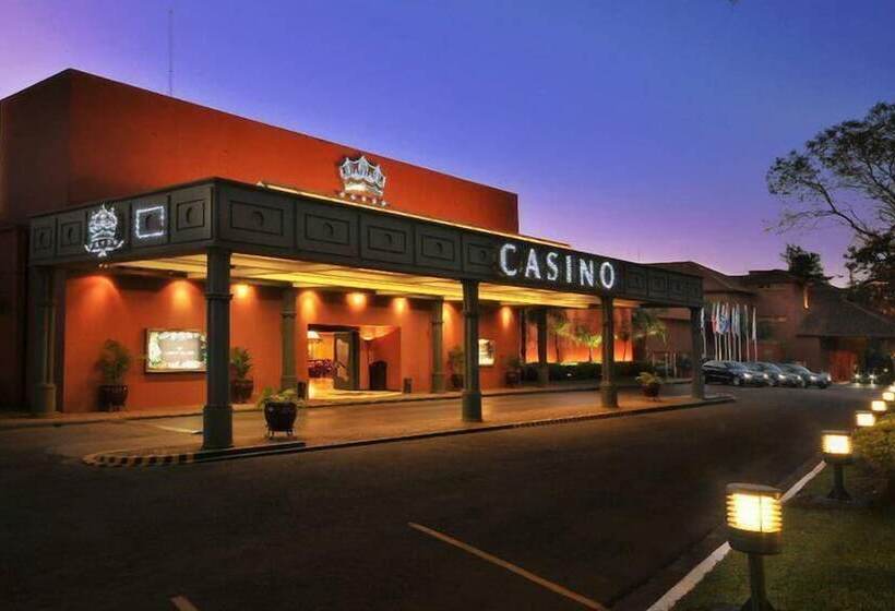 Garden Stone   Hostel