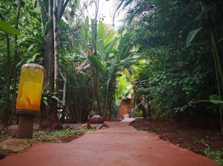 Garden Stone   Hostel