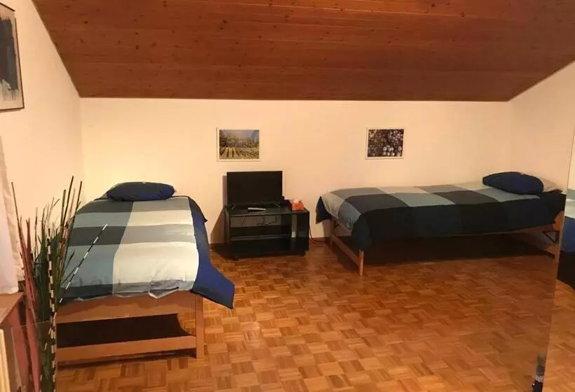 Aamiaismajoitus (B&B) Bed N Breakfast Obermumpf