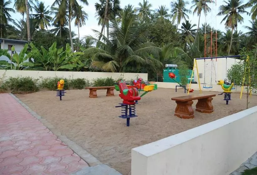 Hotelli The Palm Residency  Ariyanoor