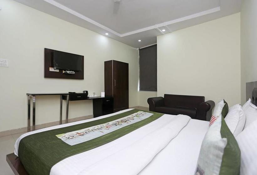 Oyo 9565 Hotel New Shiv Murti