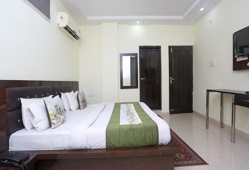 Oyo 9565 Hotel New Shiv Murti