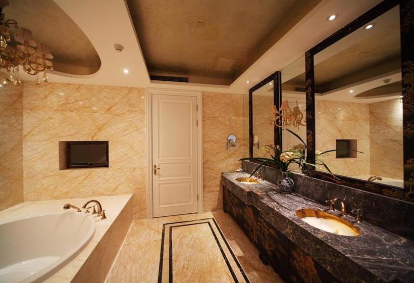 Отель Shenglong Jianguo Haiyang