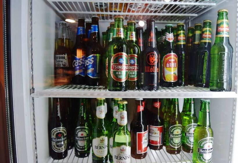 Sumsum Guest House   Hostel