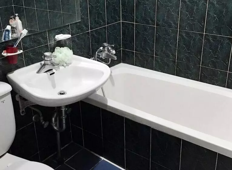 Sumsum Guest House   Hostel