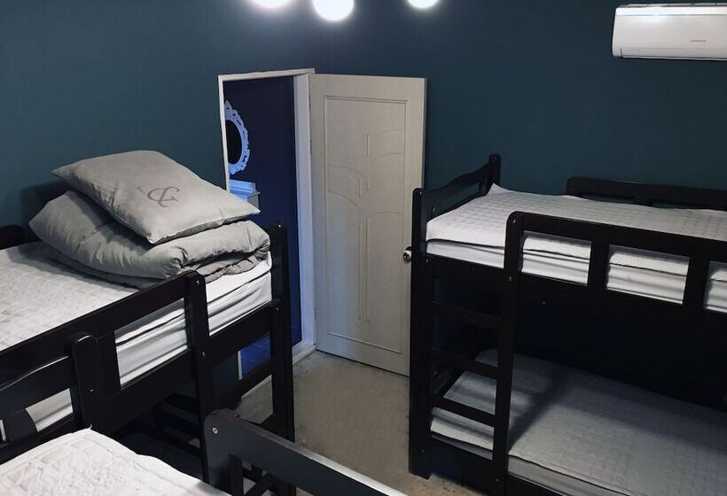 Sumsum Guest House   Hostel