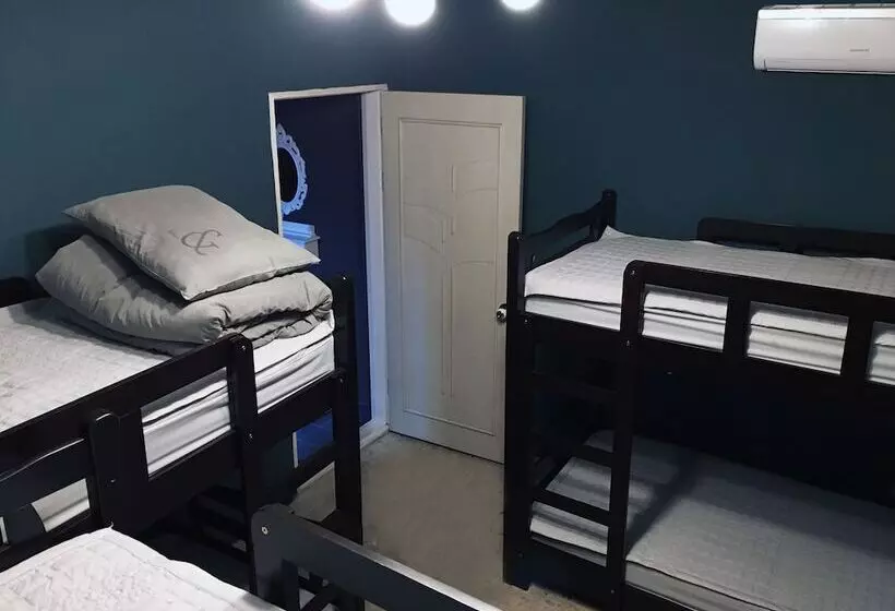 Sumsum Guest House   Hostel
