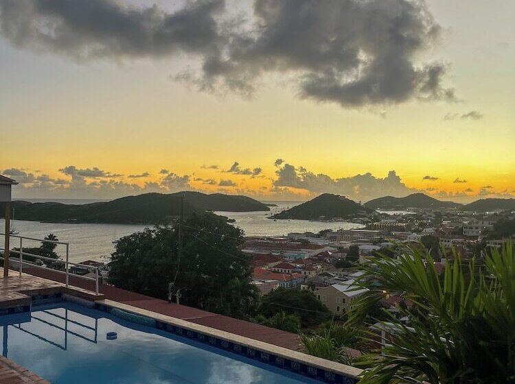 The Mary Anne Boutique Hotel Usvi