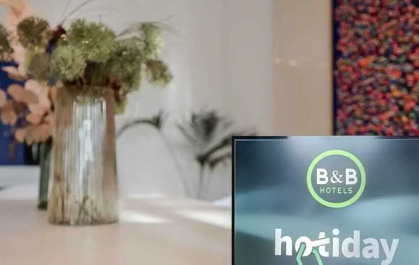 هتل Hotiday Room Collection   Trapani