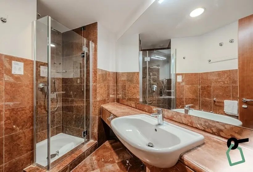هتل Hotiday Room Collection   Trapani