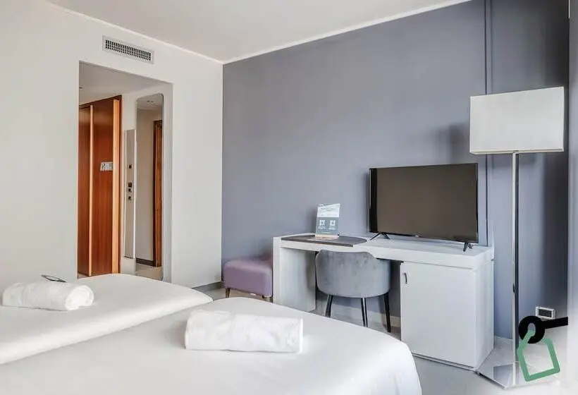 هتل Hotiday Room Collection   Trapani