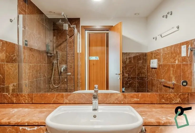 هتل Hotiday Room Collection   Trapani