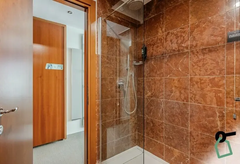 هتل Hotiday Room Collection   Trapani