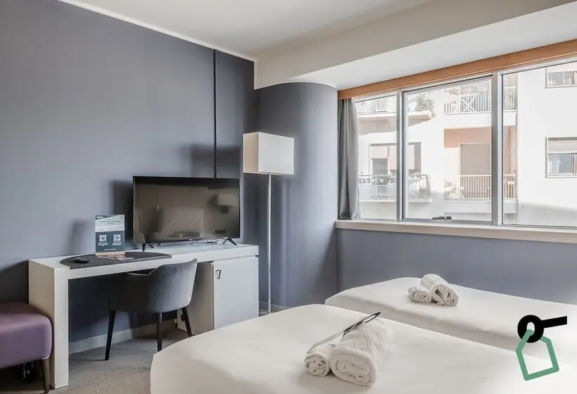 هتل Hotiday Room Collection   Trapani