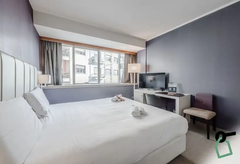 هتل Hotiday Room Collection   Trapani