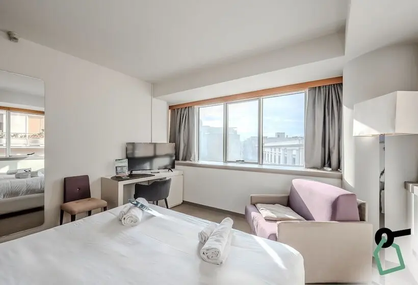 هتل Hotiday Room Collection   Trapani
