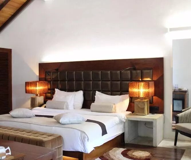 Hotelli Margosa Bay