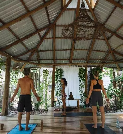 Retkeilymaja Zeneidas Surf Garden