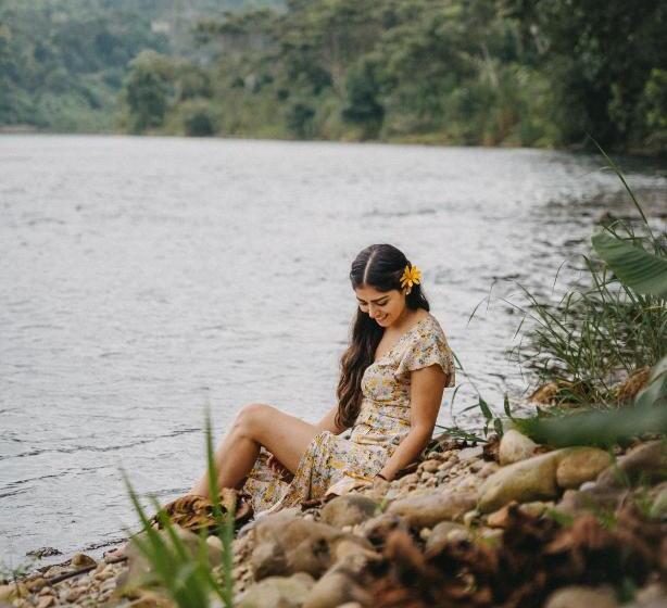 Arahuana Jungle Resort & Spa