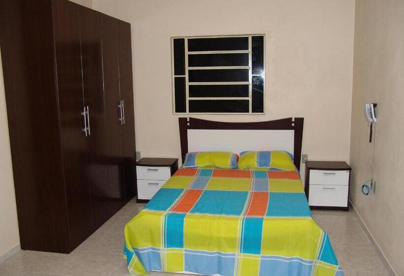 בית מלון כפרי Guilet