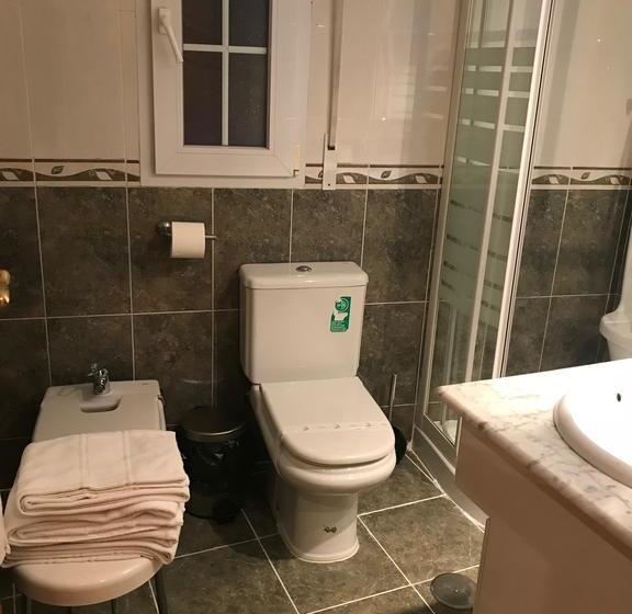 ホテル Los Leones, El Más Cercano A Warner