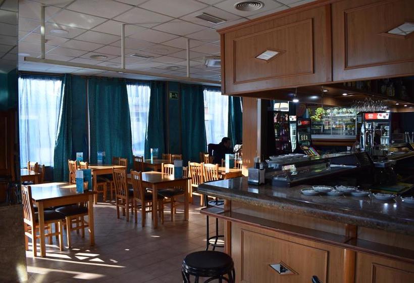 ホテル Los Leones, El Más Cercano A Warner