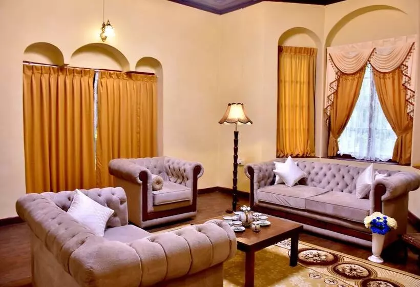 ホテル Royal Majesty Bungalow