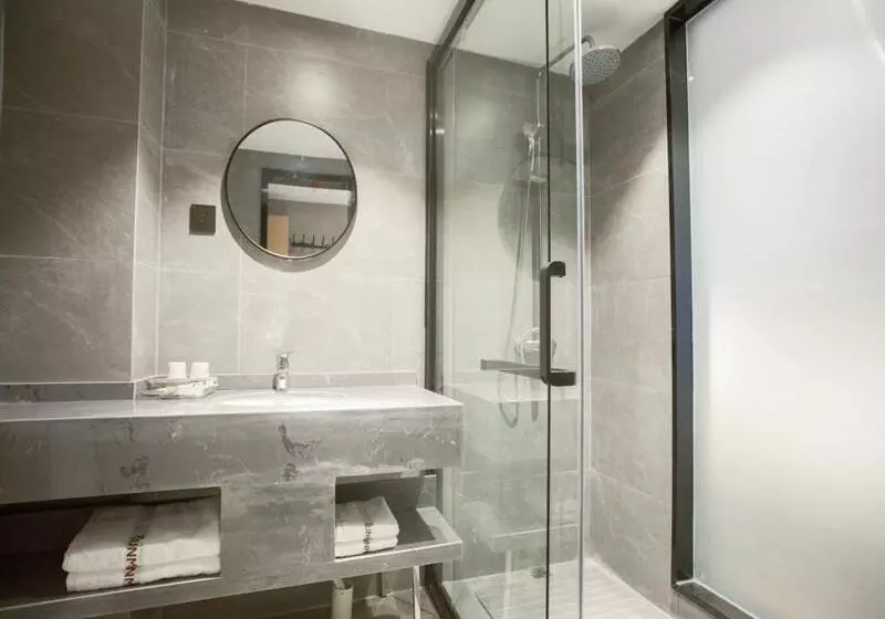 Thank Inn Chain Hotel Hunan Huaihua Hecheng District South High Speed Rail Station