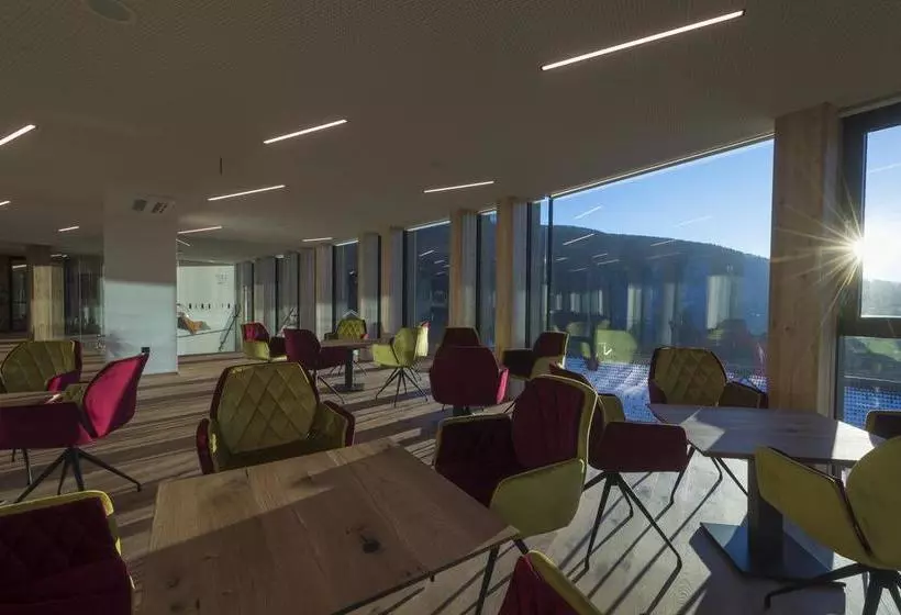 Hotelli Panoramic Lotsch