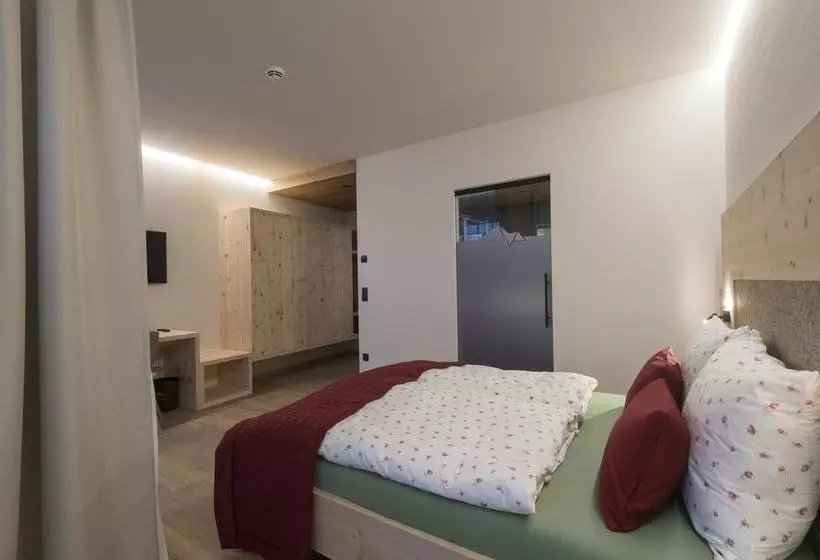 Hotelli Panoramic Lotsch