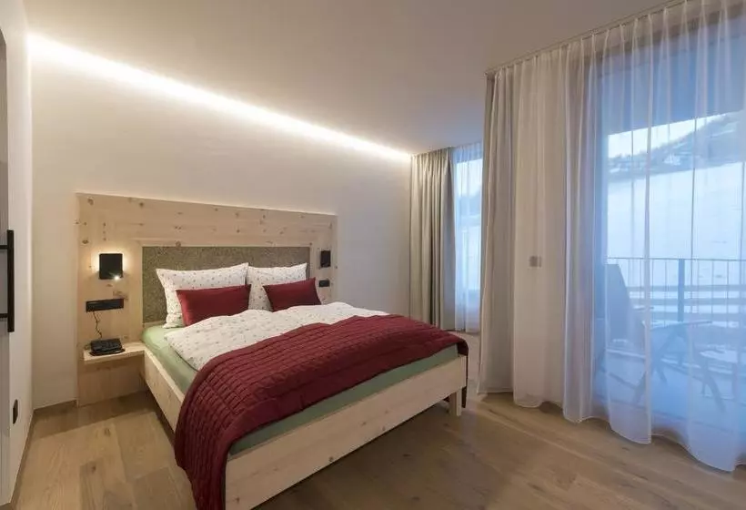 Hotelli Panoramic Lotsch