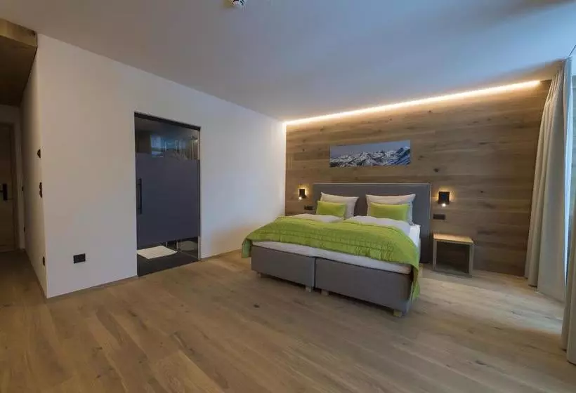 Hotelli Panoramic Lotsch