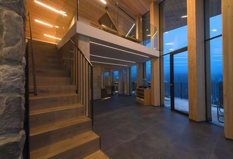 Hotelli Panoramic Lotsch