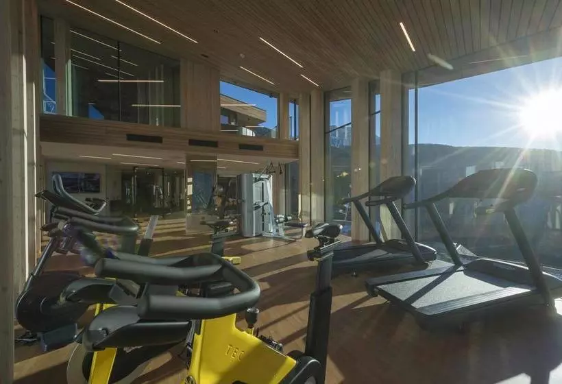 Hotelli Panoramic Lotsch