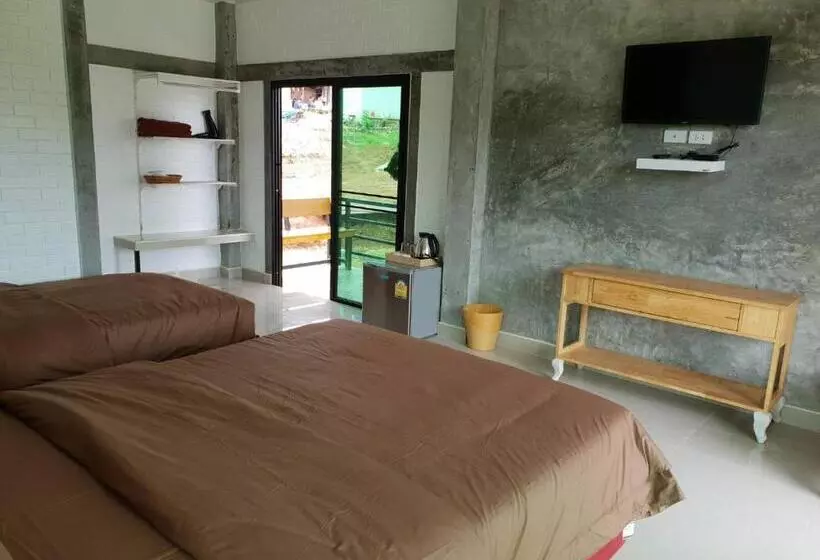 Khao Kho Overview Resort