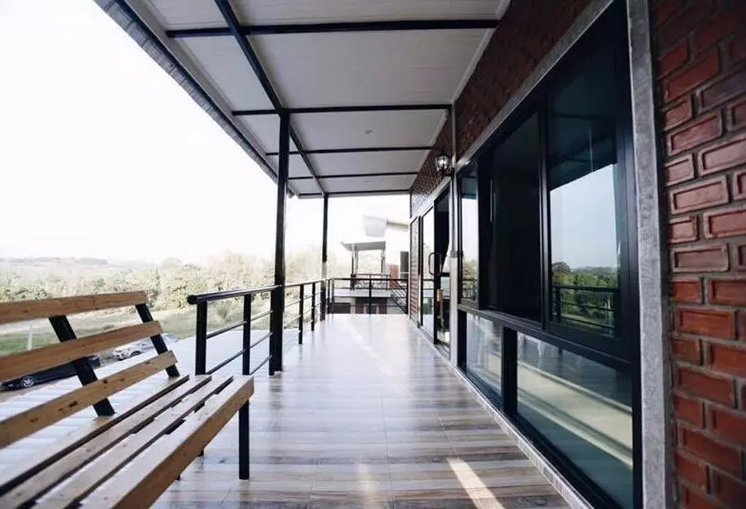 Khao Kho Overview Resort