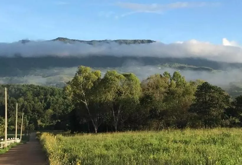 Khao Kho Overview Resort