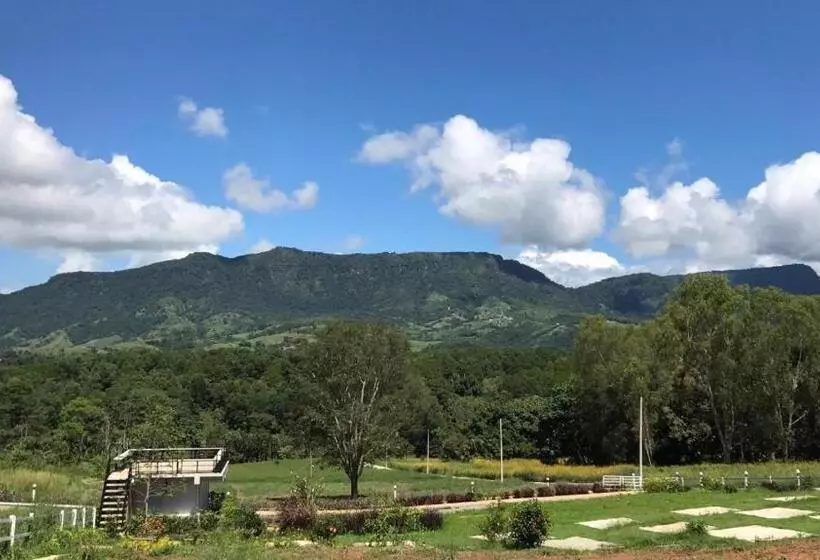 Khao Kho Overview Resort