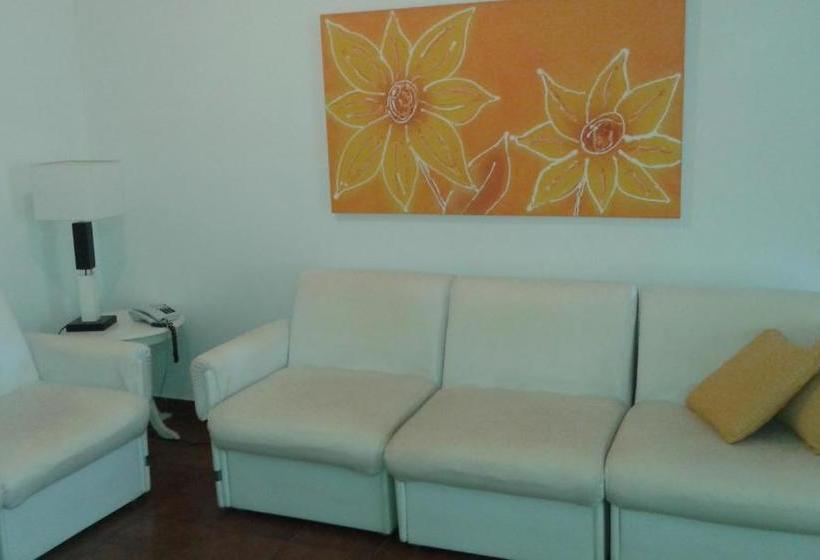 Residencial Flat Golden Beach.