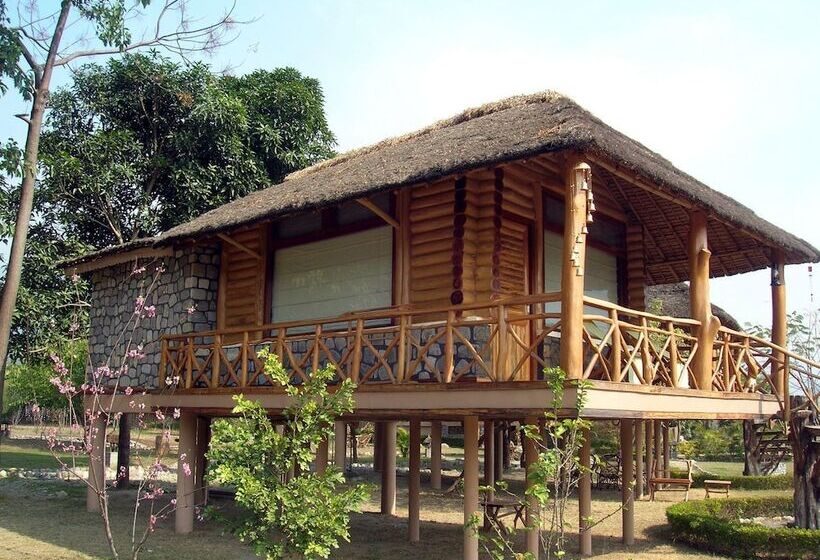 Resort Camp Riverwild