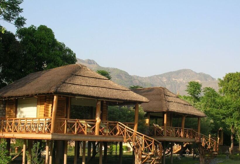 Resort Camp Riverwild