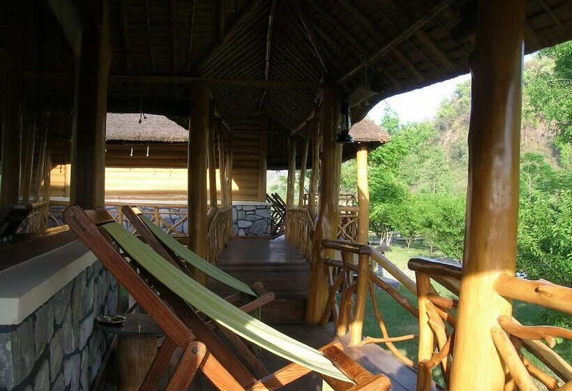 Resort Camp Riverwild