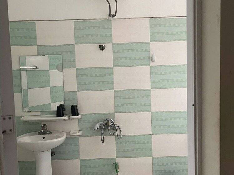 Truong Giang Hotel Hn By Bay Luxury