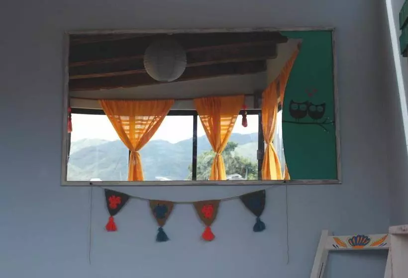 هاستل Hostal La Isla