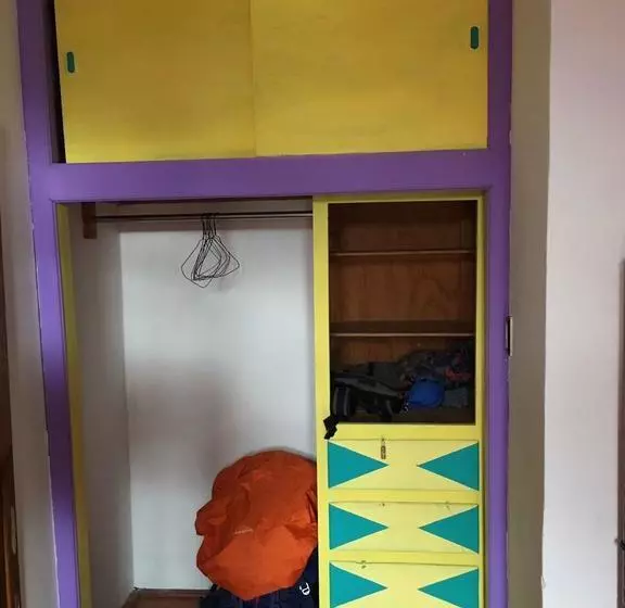 هاستل Hostal La Isla