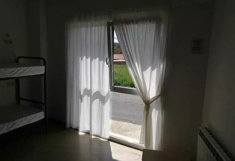 Albergue O Trisquel