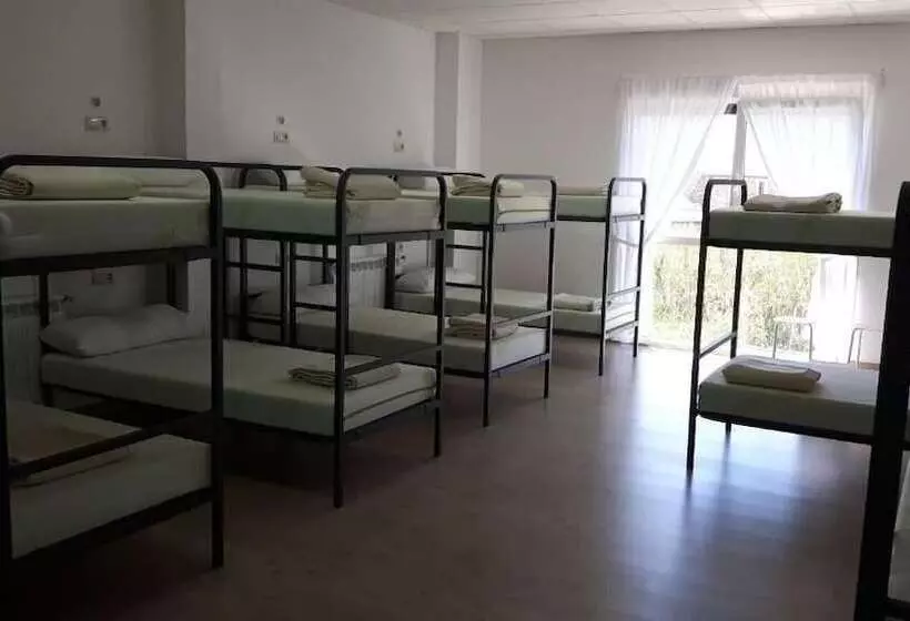 Albergue O Trisquel