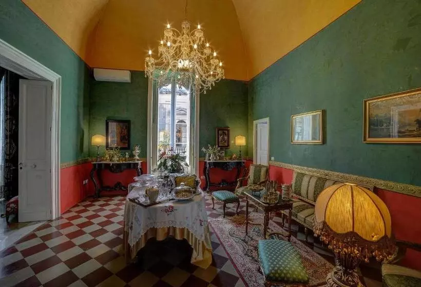 Aamiaismajoitus (B&B) La Dimora Delle Rondini