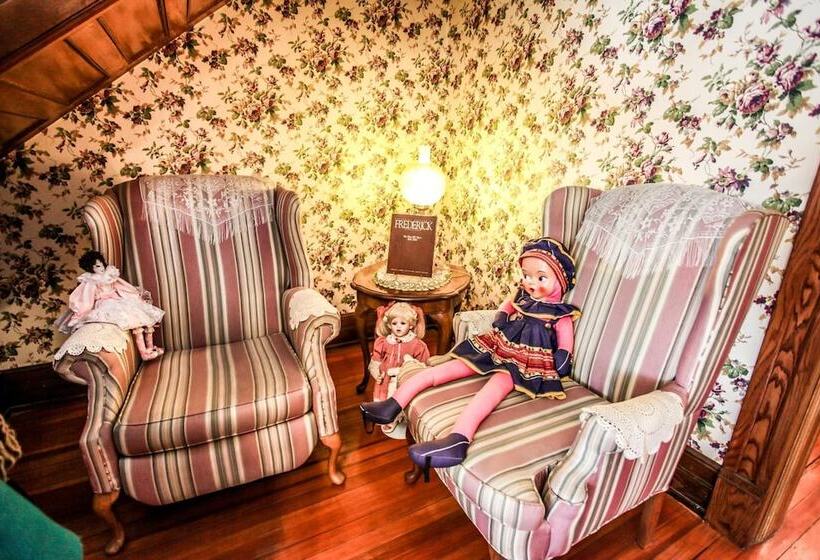 Hollerstown Hill Bed And Breakfast